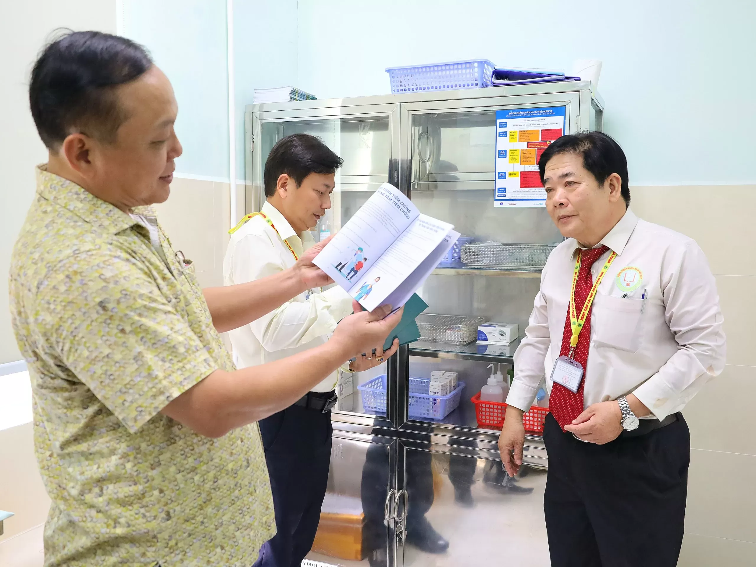 GIỚI THIỆU TRUNG TÂM TIÊM CHỦNG BỆNH VIỆN ĐẠI HỌC NAM CẦN THƠ 2 GIỚI THIỆU TRUNG TÂM TIÊM CHỦNG BỆNH VIỆN ĐẠI HỌC NAM CẦN THƠ