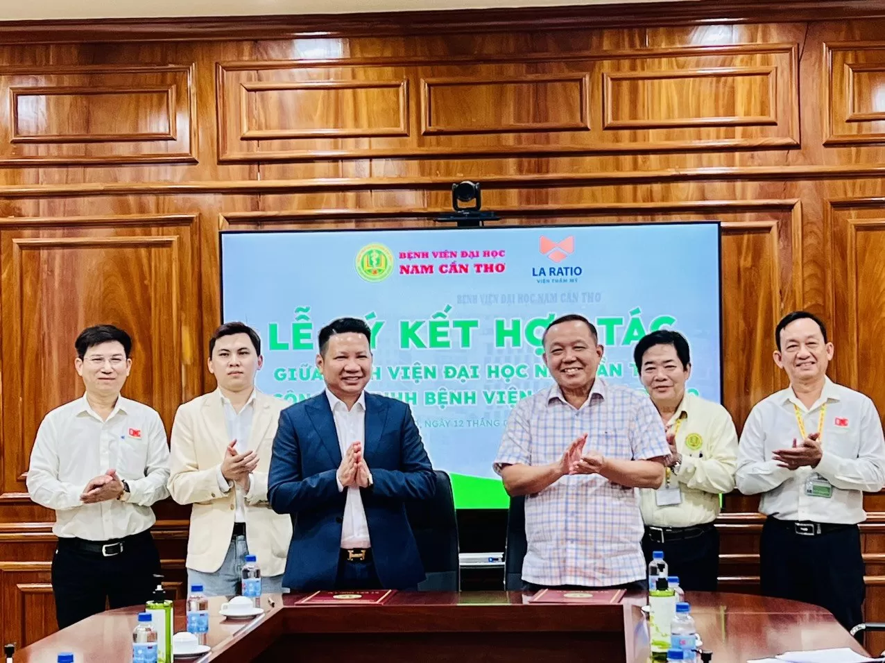 HỢP TÁC CHIẾN LƯỢC ĐỂ NÂNG TẦM SẮC ĐẸP GIỮA BỆNH VIỆN ĐẠI HỌC NAM CẦN THƠ VÀ VIỆN THẨM MỸ LA RATIO