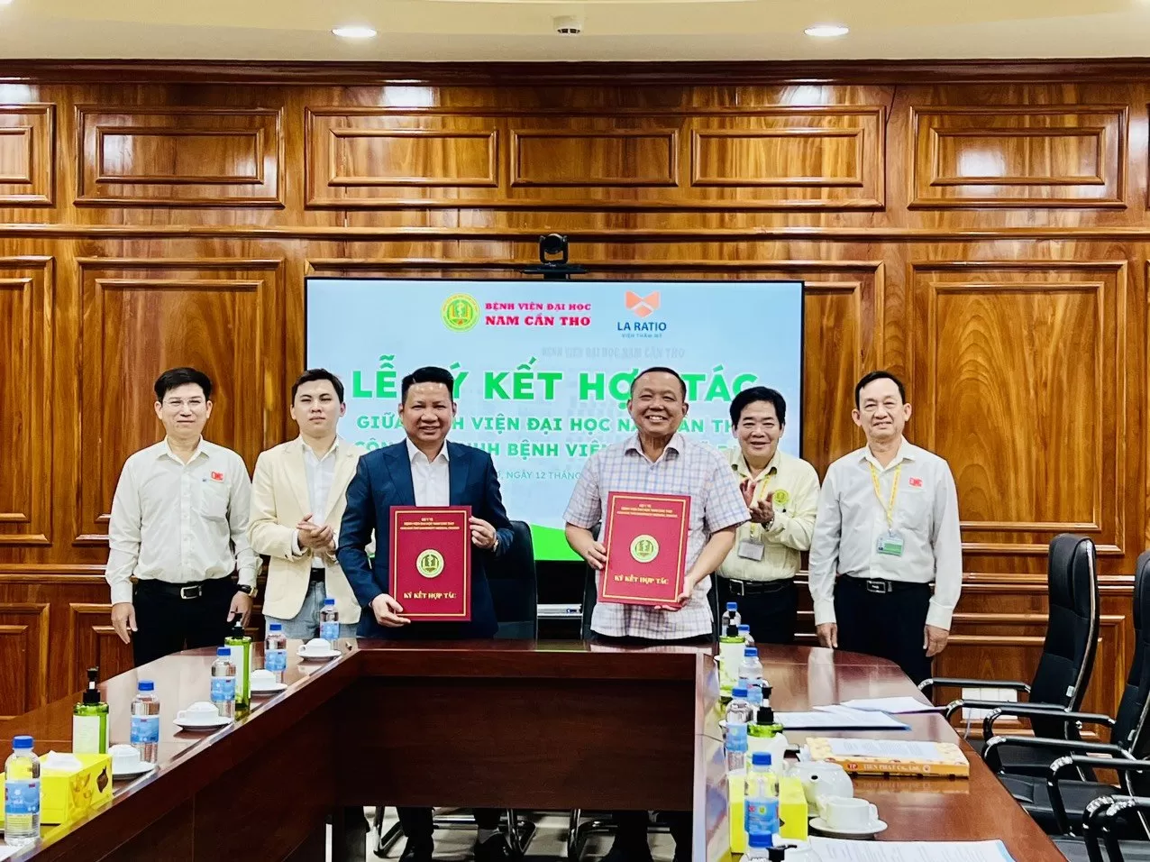 HỢP TÁC CHIẾN LƯỢC ĐỂ NÂNG TẦM SẮC ĐẸP GIỮA BỆNH VIỆN ĐẠI HỌC NAM CẦN THƠ VÀ VIỆN THẨM MỸ LA RATIO
