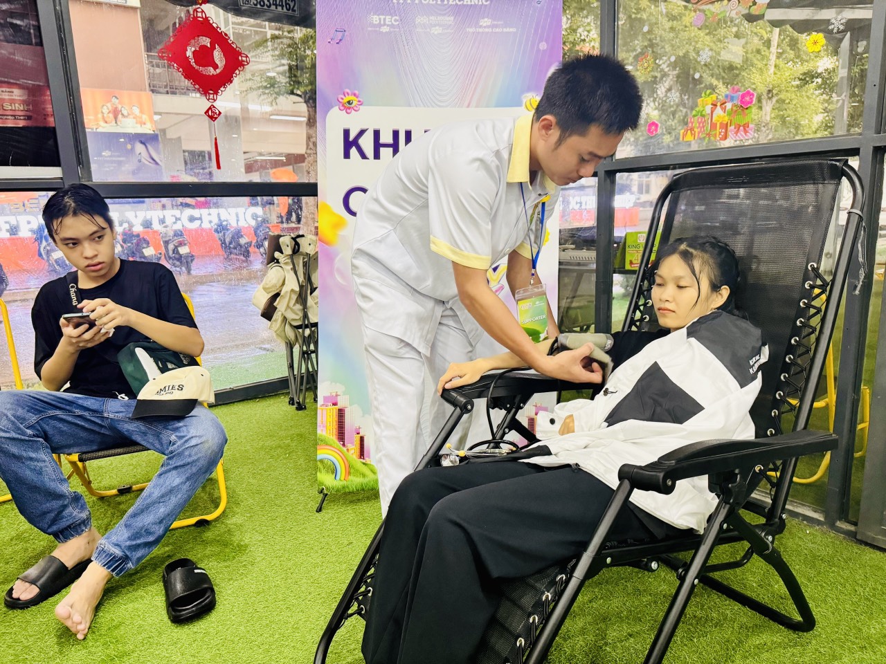 BỆNH VIỆN ĐẠI HỌC NAM CẦN THƠ – ĐƠN VỊ CẤP CỨU Y TẾ TẠI SỰ KIỆN, CHƯƠNG TRÌNH 8 BỆNH VIỆN ĐẠI HỌC NAM CẦN THƠ – ĐƠN VỊ CẤP CỨU Y TẾ TẠI SỰ KIỆN, CHƯƠNG TRÌNH