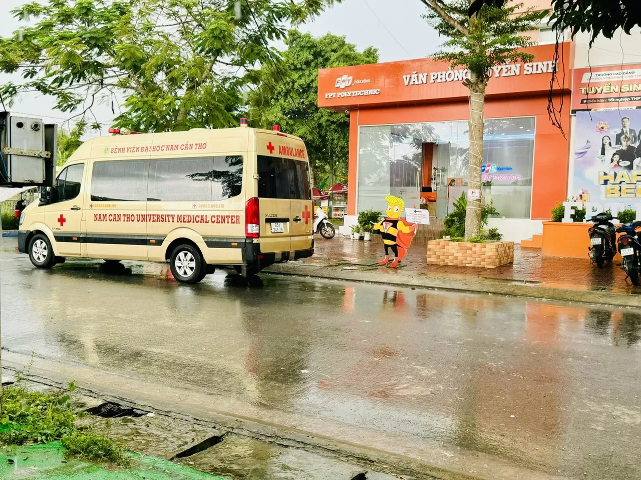 BỆNH VIỆN ĐẠI HỌC NAM CẦN THƠ – ĐƠN VỊ CẤP CỨU Y TẾ TẠI SỰ KIỆN, CHƯƠNG TRÌNH