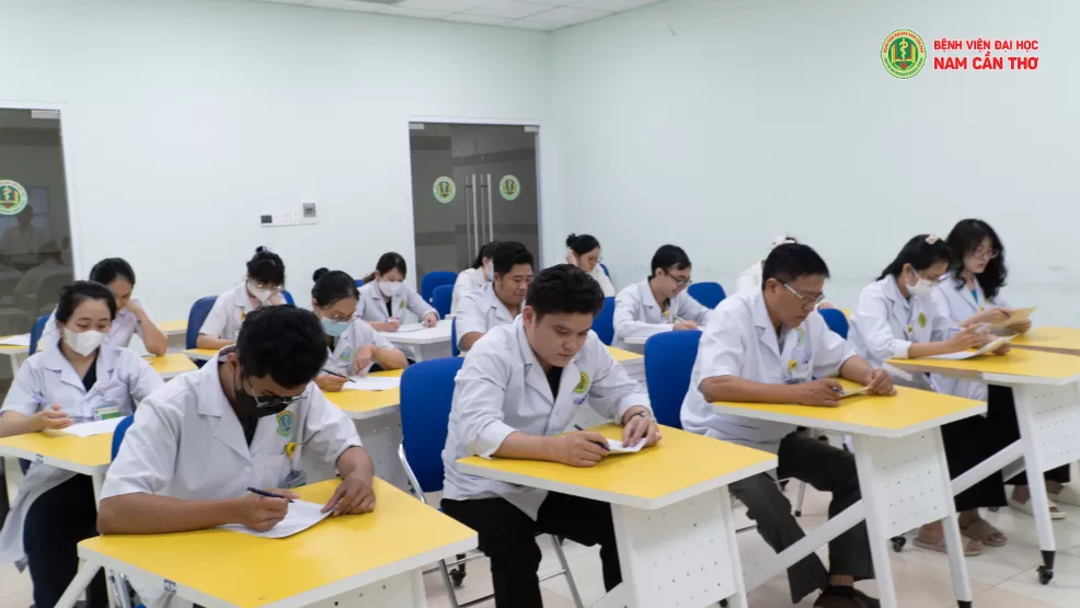 NÂNG CAO TAY NGHỀ NÂNG CHẤT DỊCH VỤ CHĂM SÓC SỨC KHỎE