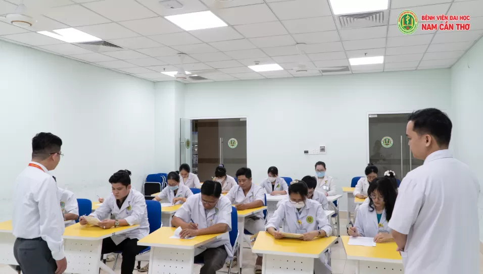 NÂNG CAO TAY NGHỀ NÂNG CHẤT DỊCH VỤ CHĂM SÓC SỨC KHỎE