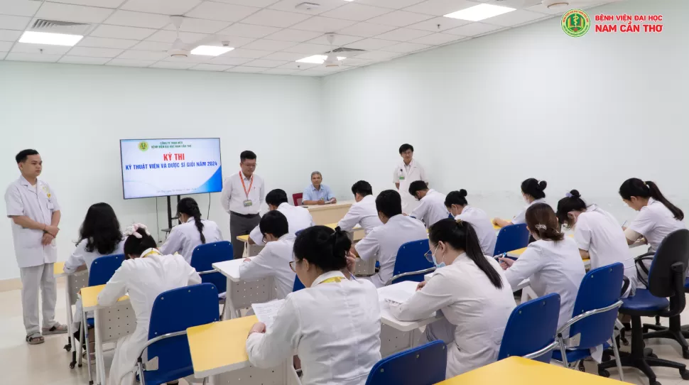 NÂNG CAO TAY NGHỀ NÂNG CHẤT DỊCH VỤ CHĂM SÓC SỨC KHỎE