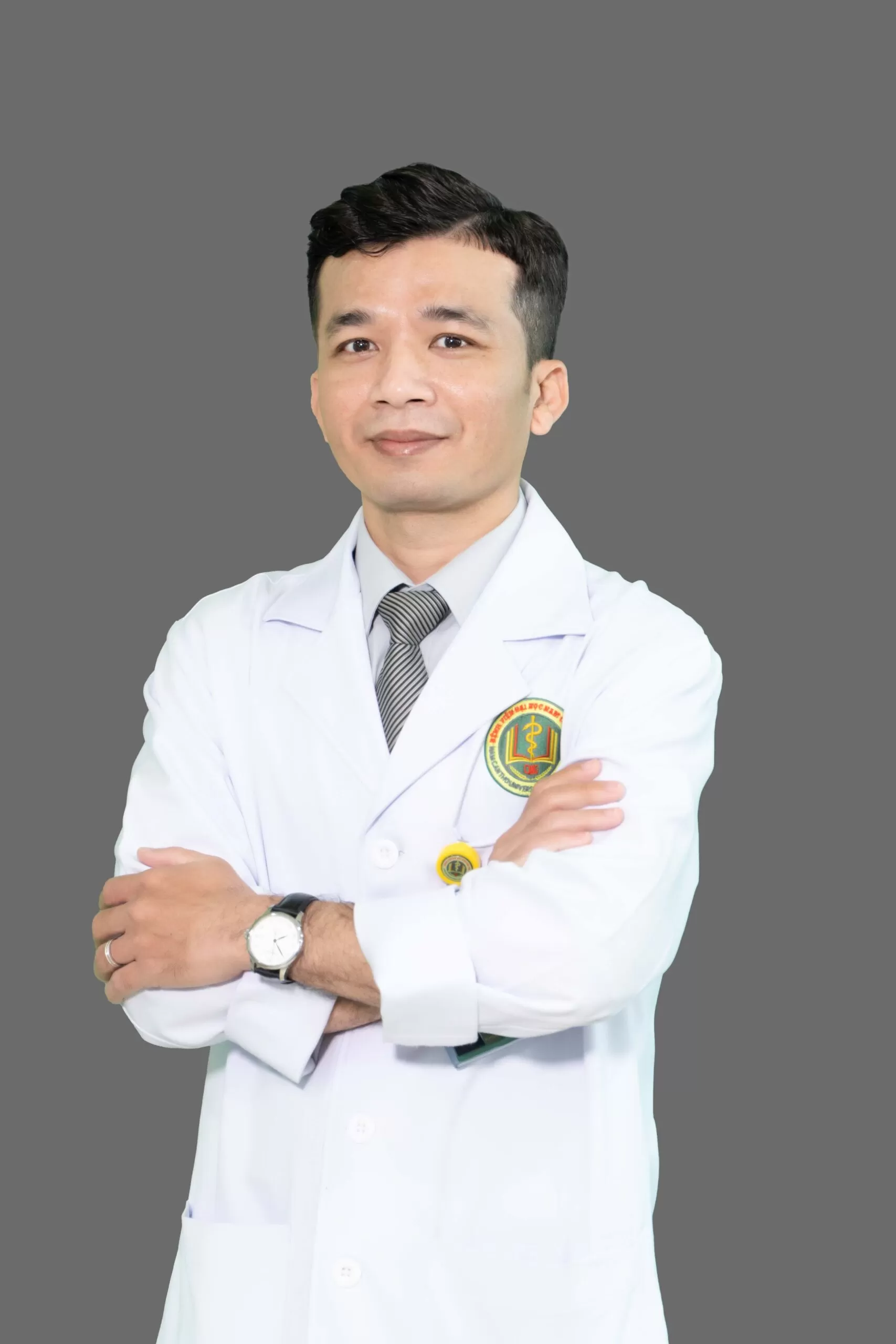 Nhân sự Khoa Ngoại tổng hợp 6 BS.CKI THONG MINH VUA scaled