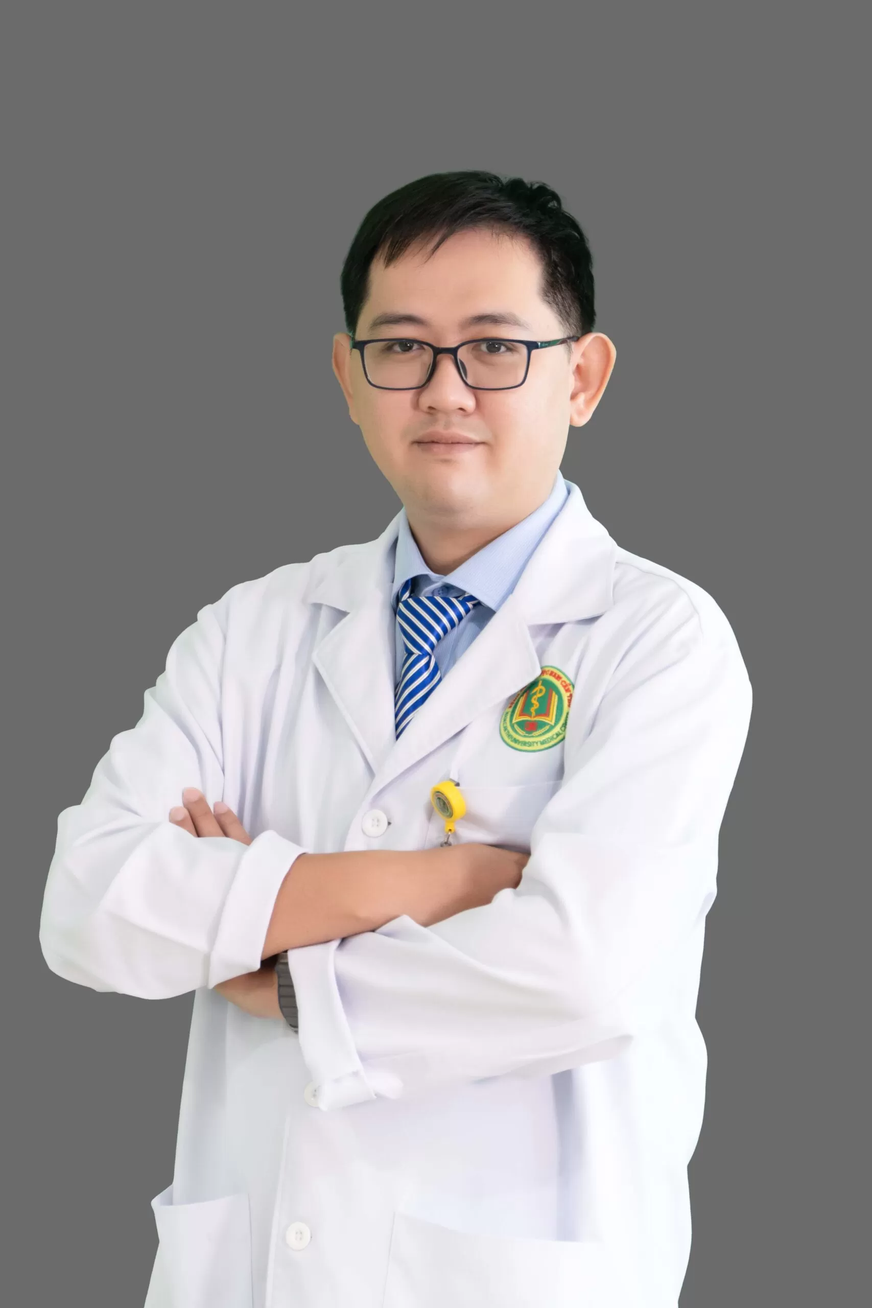 Nhân sự Khoa Nội tổng quát 1 PTK. BS.CKI BUI PHAM VINH LOC scaled