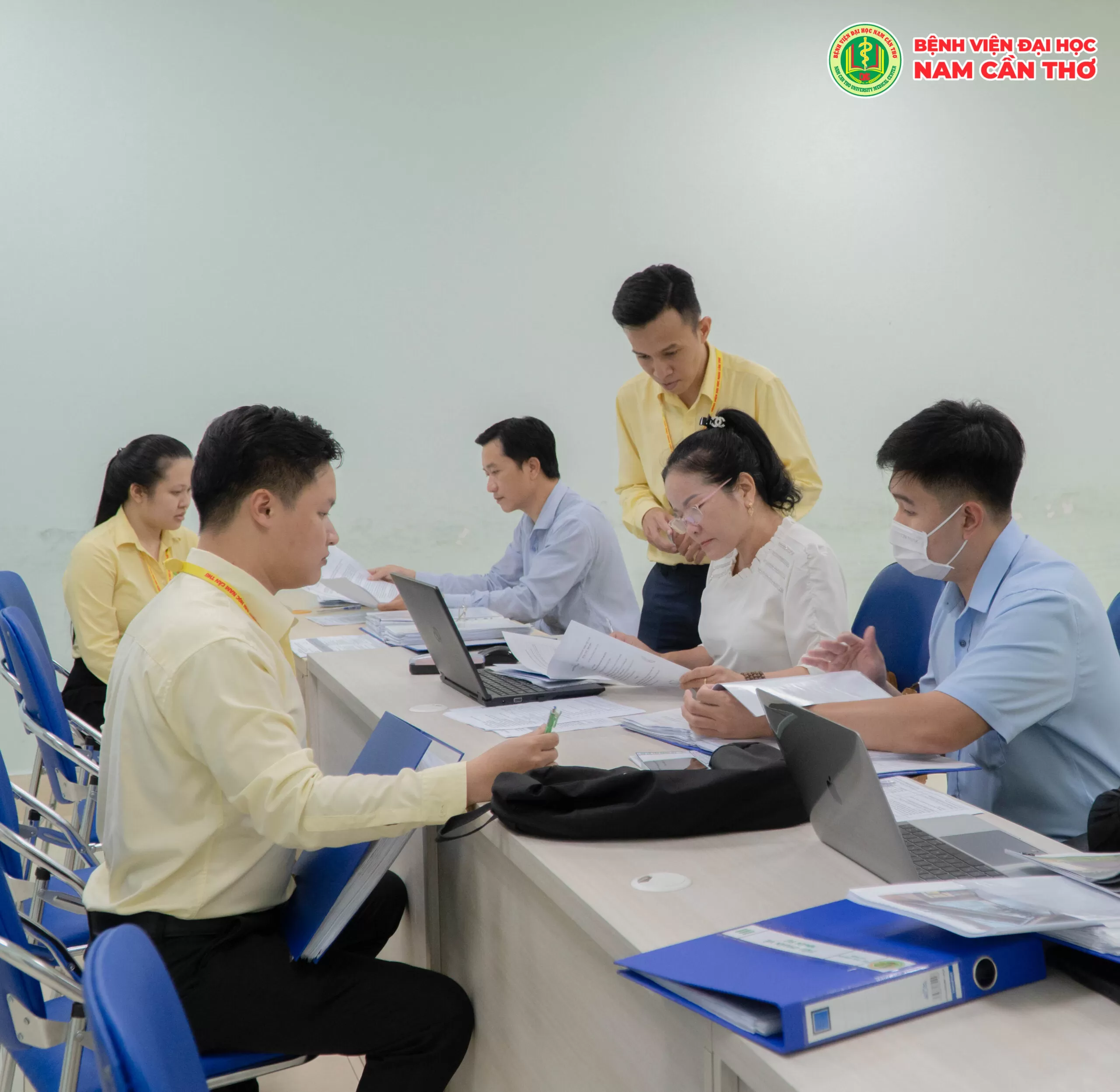 BỆNH VIỆN ĐẠI HỌC NAM CẦN THƠ ĐÓN TIẾP ĐOÀN KIỂM TRA ĐÁNH GIÁ CHẤT LƯỢNG, SỞ Y TẾ THÀNH PHỐ CẦN THƠ