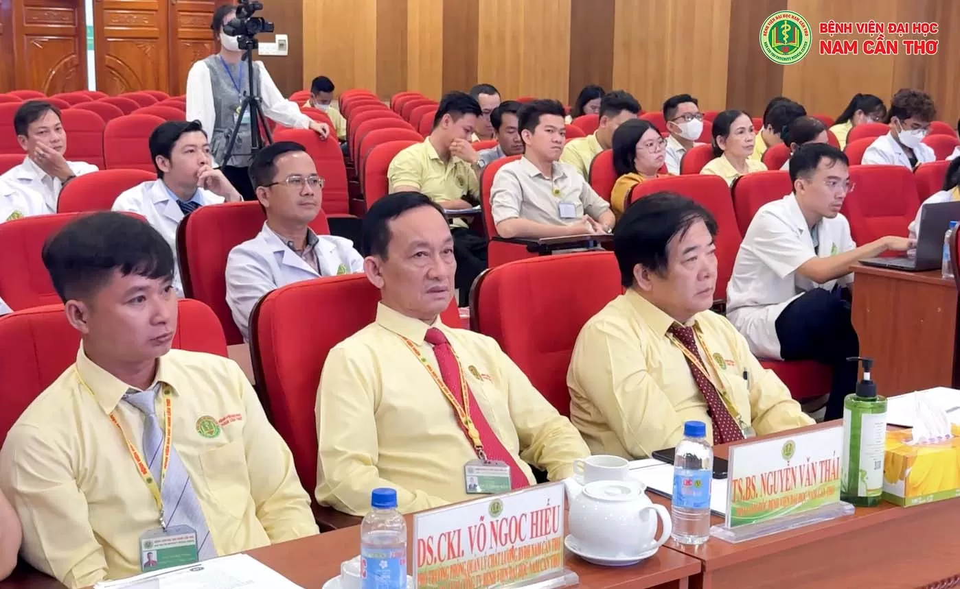 ĐOÀN KIỂM ĐỊNH QUỐC TẾ AACI HOA KỲ - TẬP HUẤN, ĐÀO TẠO NÂNG CAO CHẤT LƯỢNG Y TẾ TẠI BỆNH VIỆN ĐẠI HỌC NAM CẦN THƠ