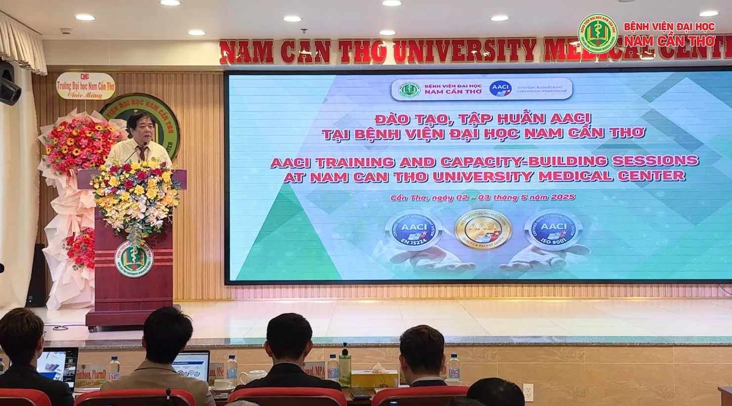 ĐOÀN KIỂM ĐỊNH QUỐC TẾ AACI HOA KỲ - TẬP HUẤN, ĐÀO TẠO NÂNG CAO CHẤT LƯỢNG Y TẾ TẠI BỆNH VIỆN ĐẠI HỌC NAM CẦN THƠ